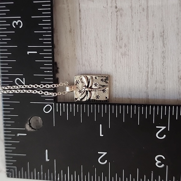 Dragonfly Pendant Necklace - Picture 3 of 5